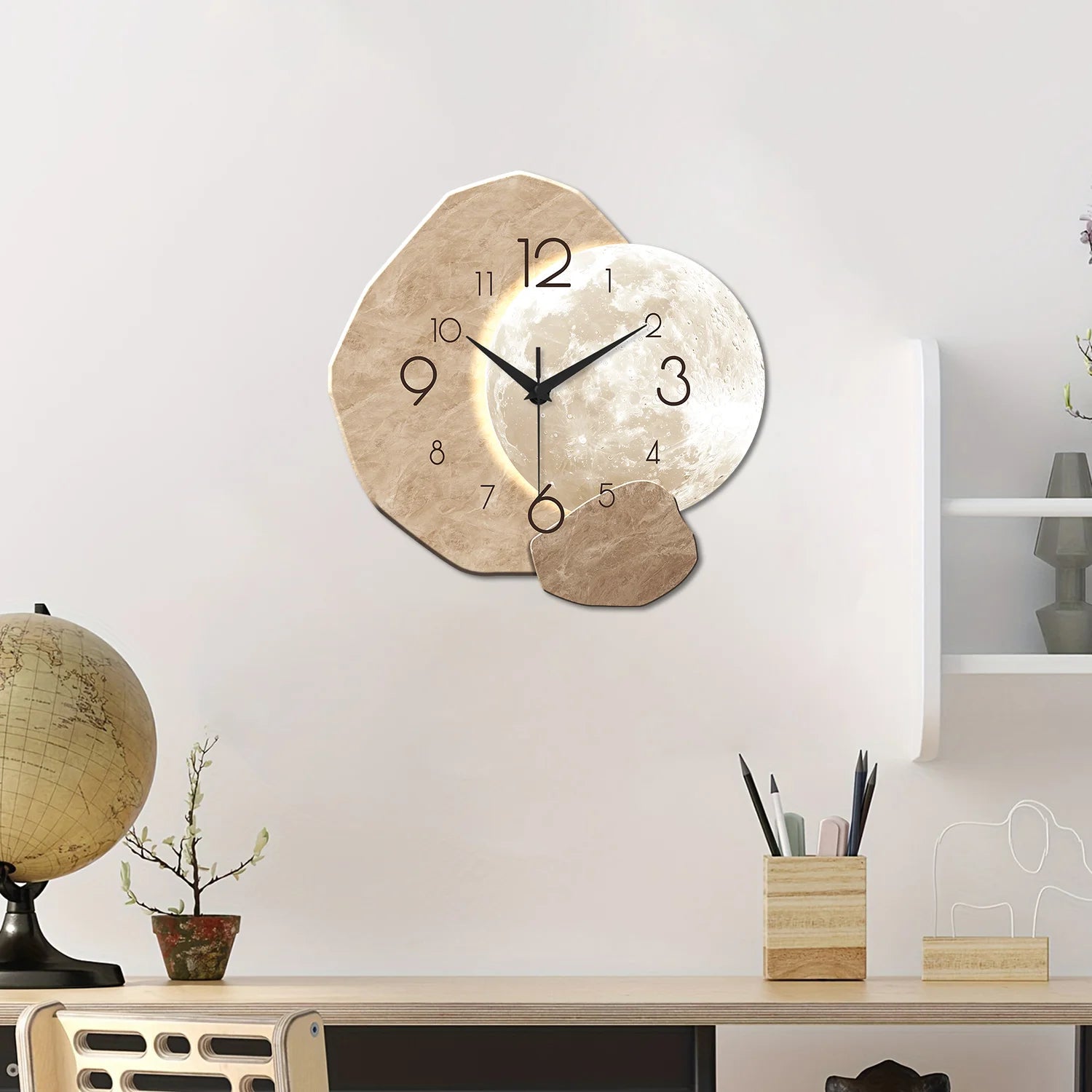 Modern Silent Quartz Wall Clock – Moon Design